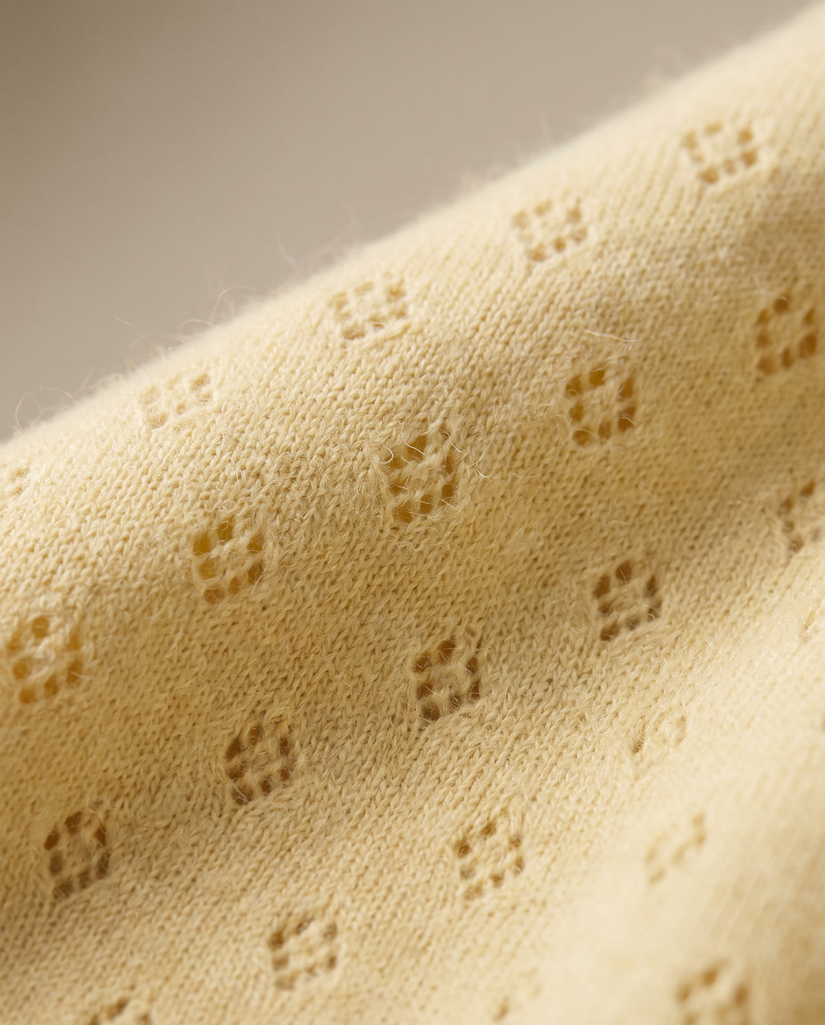 Woll-Strampler in Pointelle - Merinowolle - Dusty Yellow