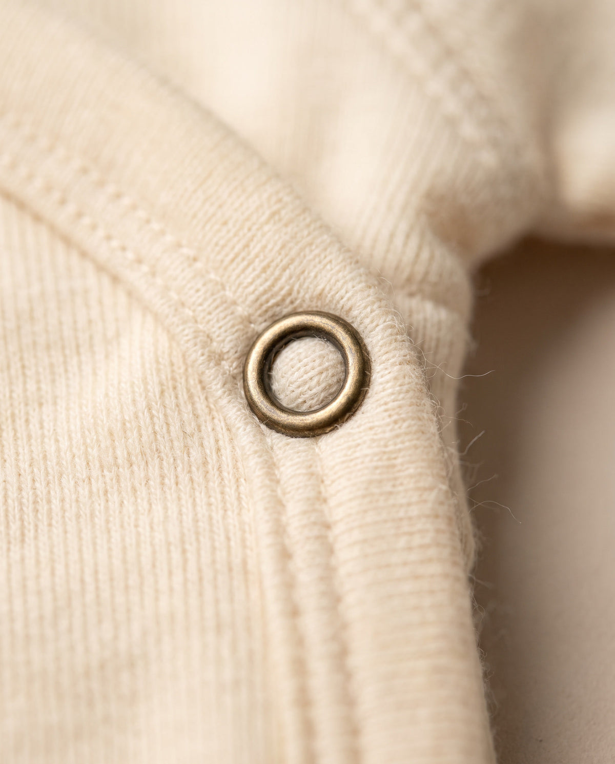 Wollener Wickelstrampler Langarm – Merinowolle - Naturel