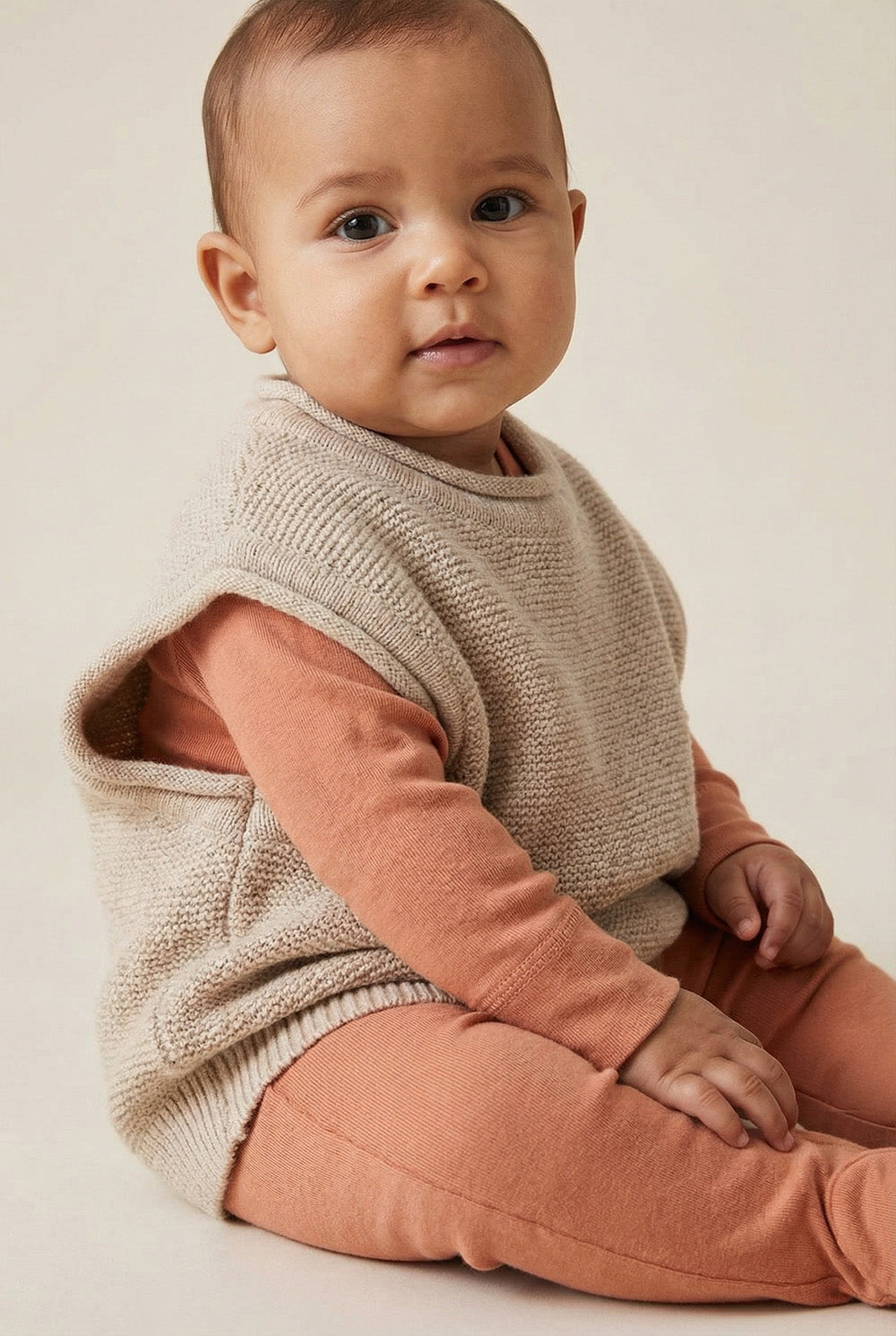 Baby-Strickjacke aus Merinowolle - Knoblauch