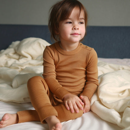 Wollen kinderkleding