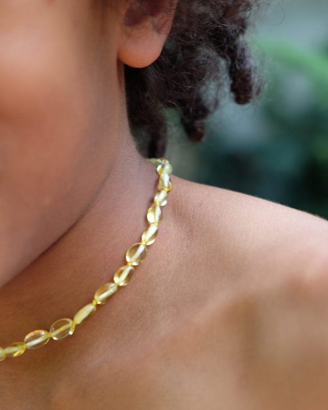 Baby/Kind - Barnsteen ketting - lemon - ovalen gepolijste steentjes - 33cm - Lille Barn - With ♥ for the smallest