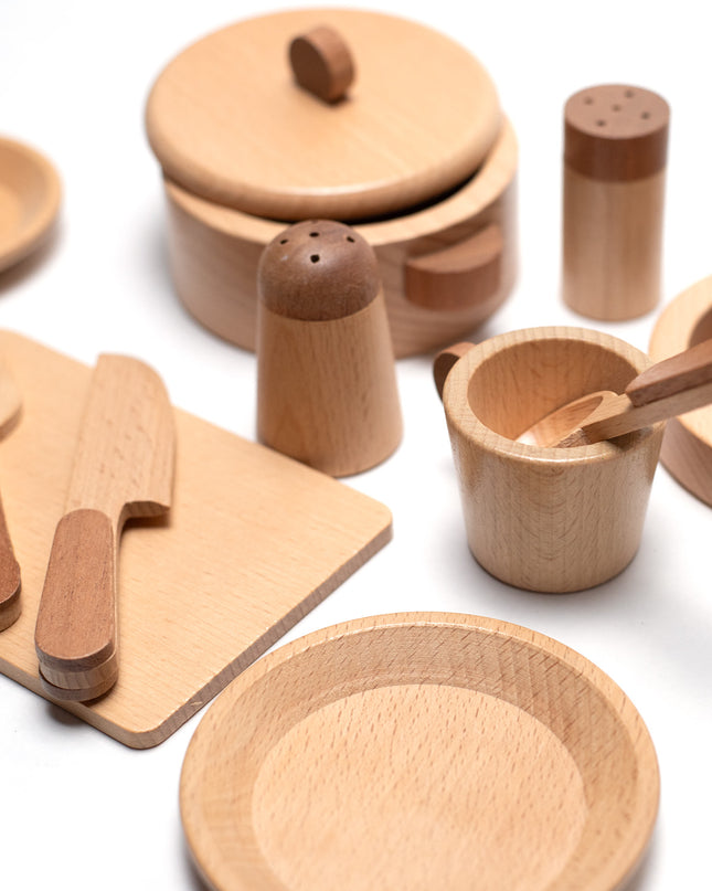 Holzspielzeug - Kochset/Essset - Montessori - Spielzeug mit offenem Ende