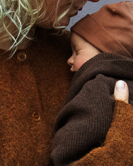Wolldecke für Babys / Kinder gestrickt – Merinowolle – Braun