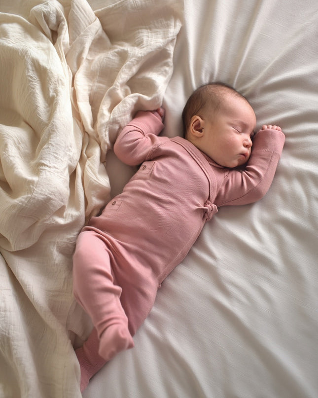 Playsuit / Strampler aus Wolle – Merinowolle