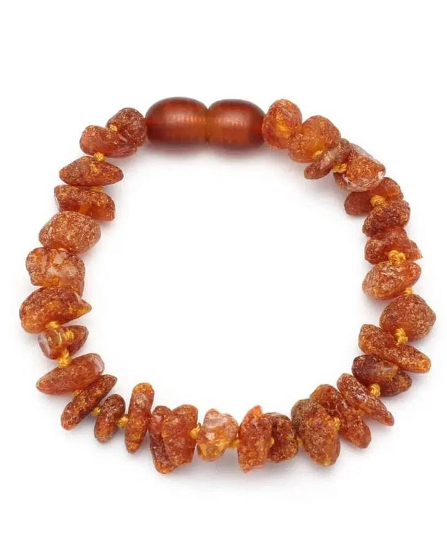 Baby/Kind – Barnsteen armbandje – Chips - Ruwe kraaltjes - 14cm - Dark honey - Lille Barn - With ♥ for the smallest