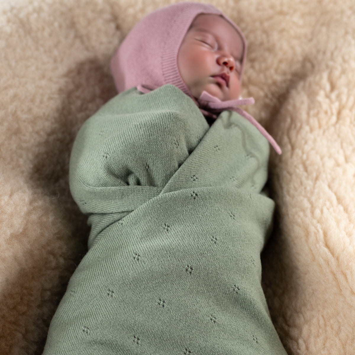 Wollen Babydeken / Kinderdeken  / Wikkeldeken - Pointelle Gebreid - Merinowol - Harper