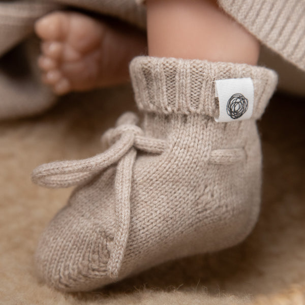 Woll-Babysocken / Neugeborenensocken - Merinowolle - Knoblauch