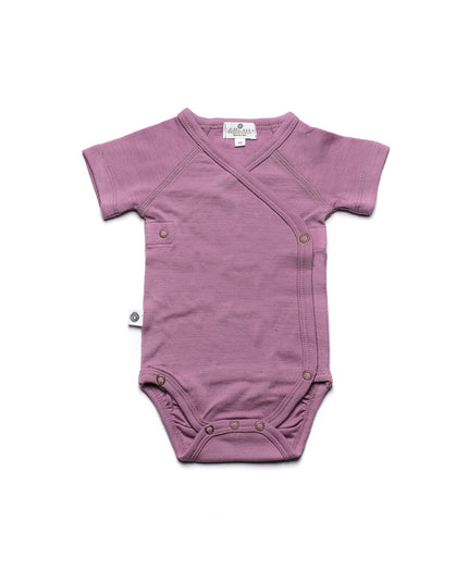 Kurzarm-Wickelspielanzug aus Wolle – Merinowolle