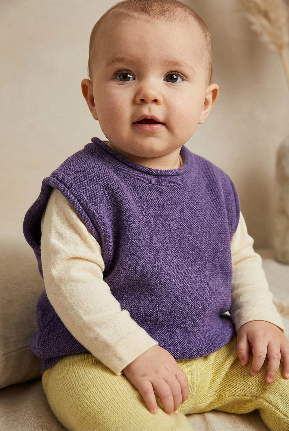 Baby-Strickjacke aus Merinowolle – Violett