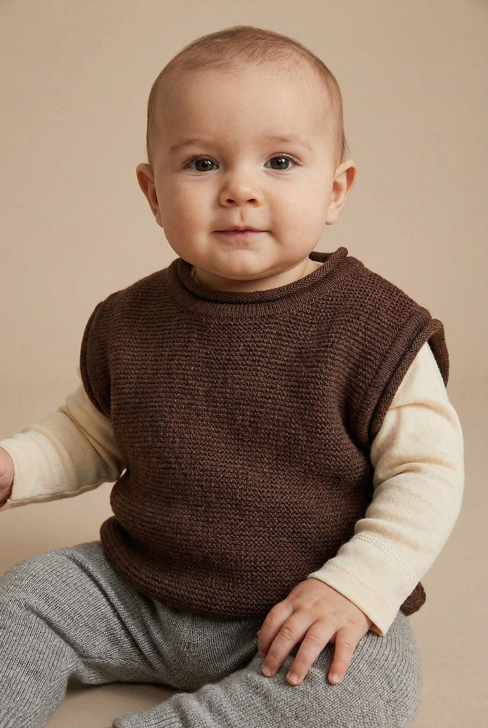 Baby-Strickjacke aus Merinowolle - Carob