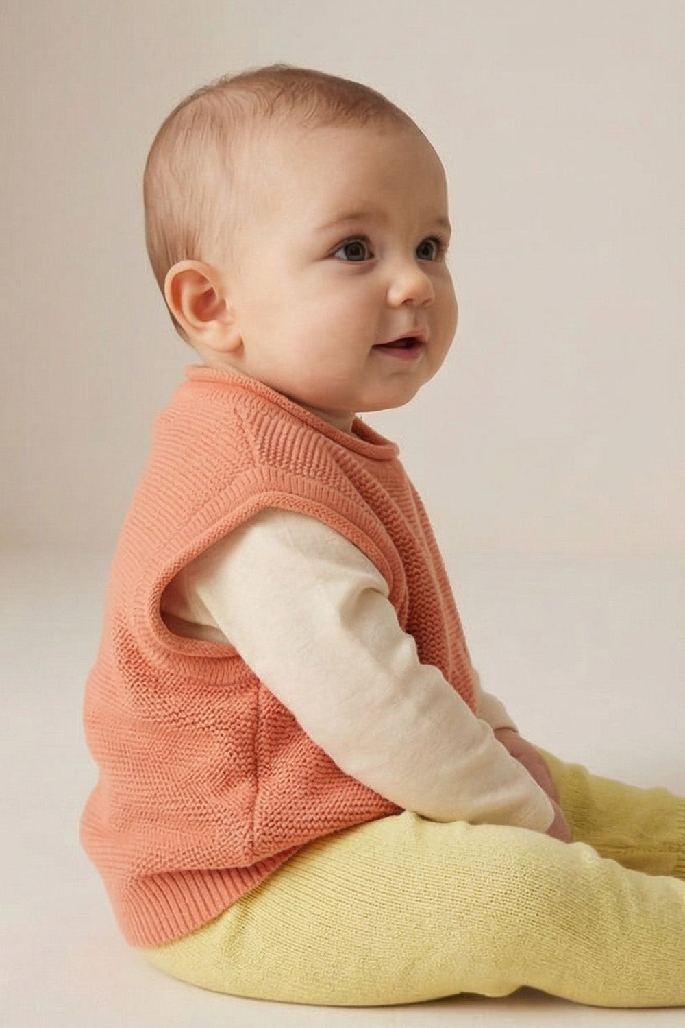 Baby Spencer aus Merinowolle gestrickt - Pfirsichflaum