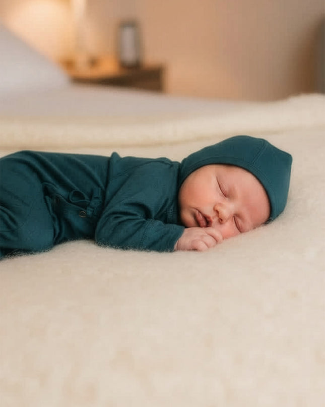 Baby Wollmütze mit Schleife – Merinowolle – Orionblau